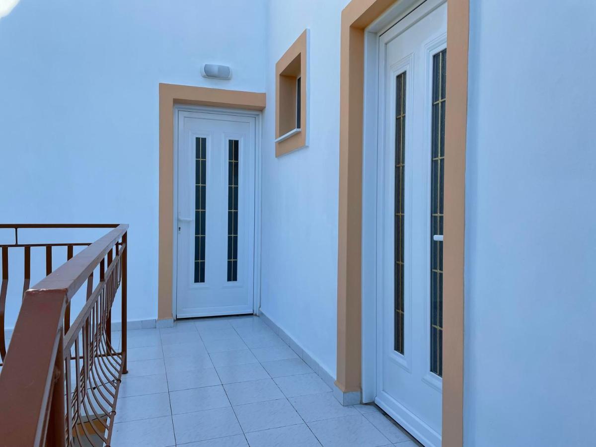 Andreas Studios Свороната Екстериор снимка